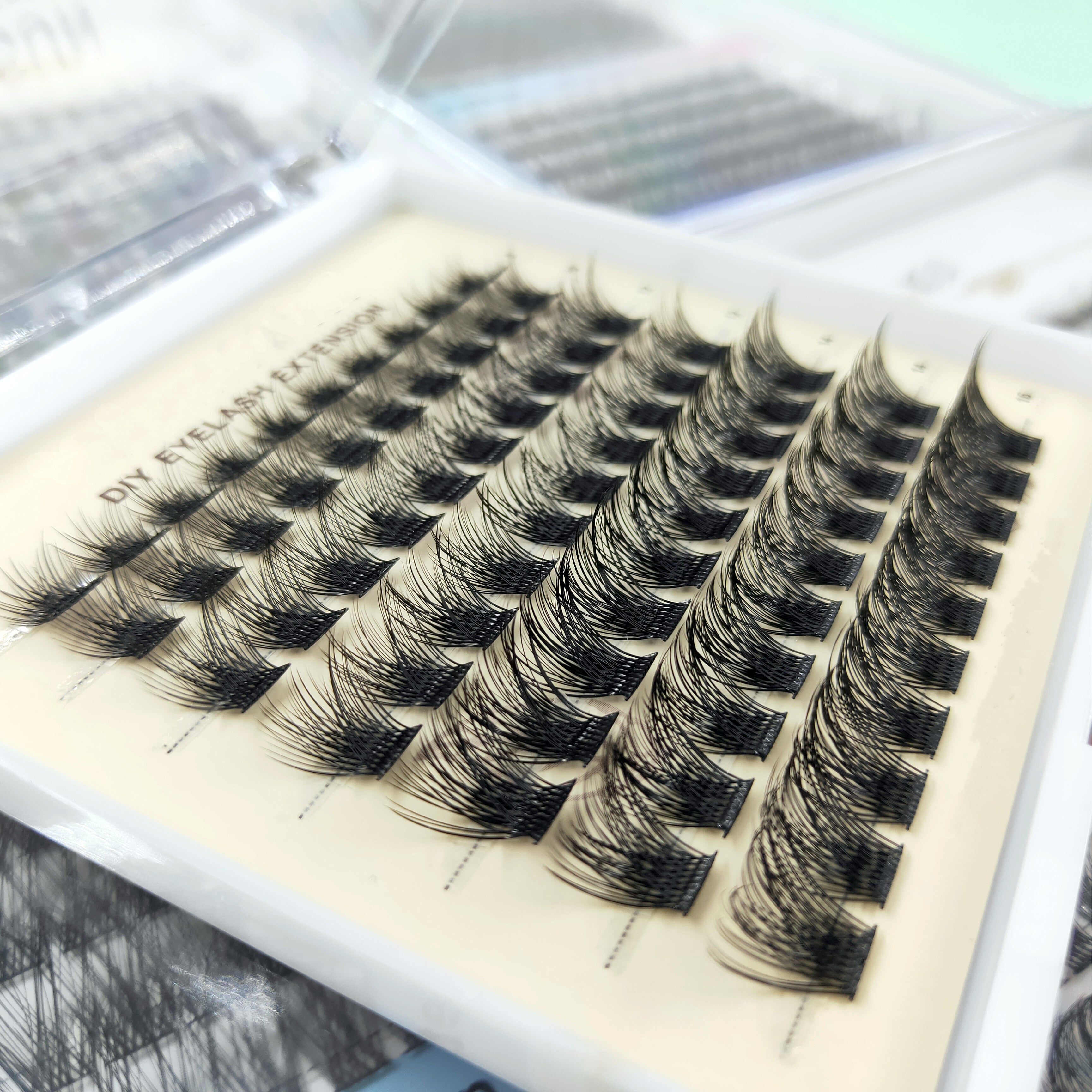 Wholesale Cluster False Eyelashes Tray Diy Eyelash Clusters