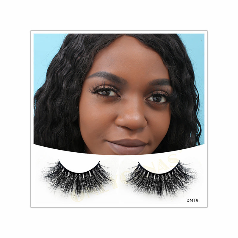 Wholesale 3D Curl 18-20mm Mink Eyelashes Private Label Custom