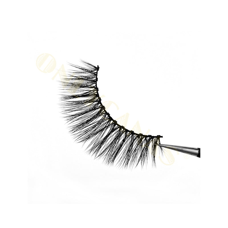 Custom Made Magnetic Eyelashes Wholesale Vendor